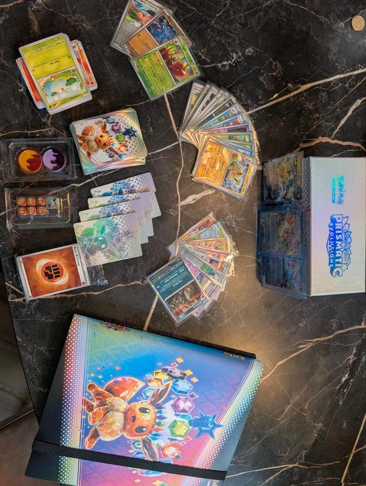 Pokemon Prismatic Evolutions, Hobby en Vrije tijd, Verzamelkaartspellen | Pokémon, Nieuw, Meerdere kaarten, Ophalen of Verzenden