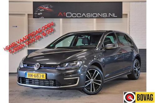 Volkswagen Golf 1.4 TSI GTE + NAVI ! (bj 2015, automaat), Auto's, Volkswagen, Bedrijf, Te koop, Golf, ABS, Airbags, Airconditioning