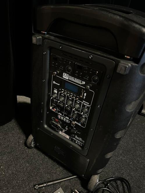 Mobiele speaker met 2 headsets - LD Systems Roadbuddy, Muziek en Instrumenten, Versterkers | Keyboard, Monitor en PA, Zo goed als nieuw