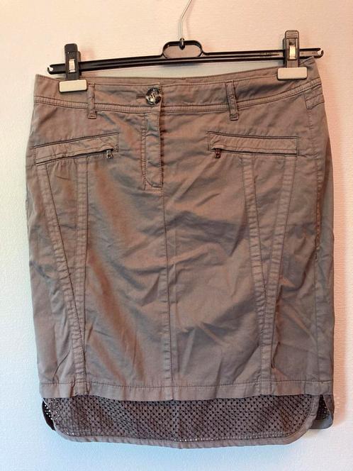 MARCCAIN SPORTS Bruine Rok Maat 40, Kleding | Dames, Rokken, Zo goed als nieuw, Maat 38/40 (M), Bruin, Knielengte, Verzenden