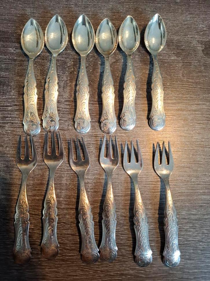 Biedermeier theelepels & taartvorkjes (12 stuks), Antiek en Kunst, Antiek | Bestek, Ophalen of Verzenden