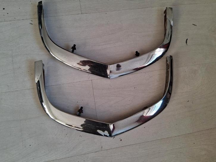 Cadillac Sedan De Ville 1963 chroome bovendelen voorbumper, Auto-onderdelen, Carrosserie en Plaatwerk, Bumper, Cadillac, Voor