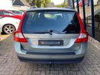 Volvo V70 2.5T Kinetic 200PK YOUNGTIMER, Auto's, Volvo, Stof, Gebruikt, Zwart, 2521 cc