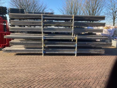 Gebruikte steigerbuis 6 meter grote partij, Doe-het-zelf en Verbouw, Steigers, Gebruikt, Overige typen, 5 meter of hoger, Ophalen
