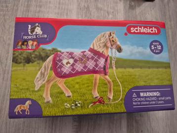 nieuwe schleich horse club paard met dekje en halster 42431 beschikbaar voor biedingen