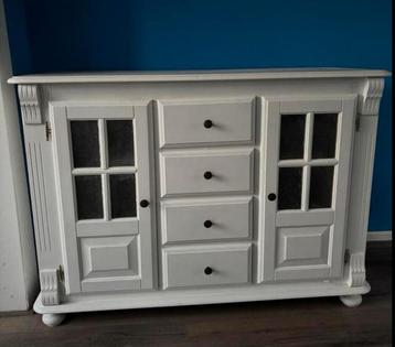 Commode/Dressoir beschikbaar voor biedingen