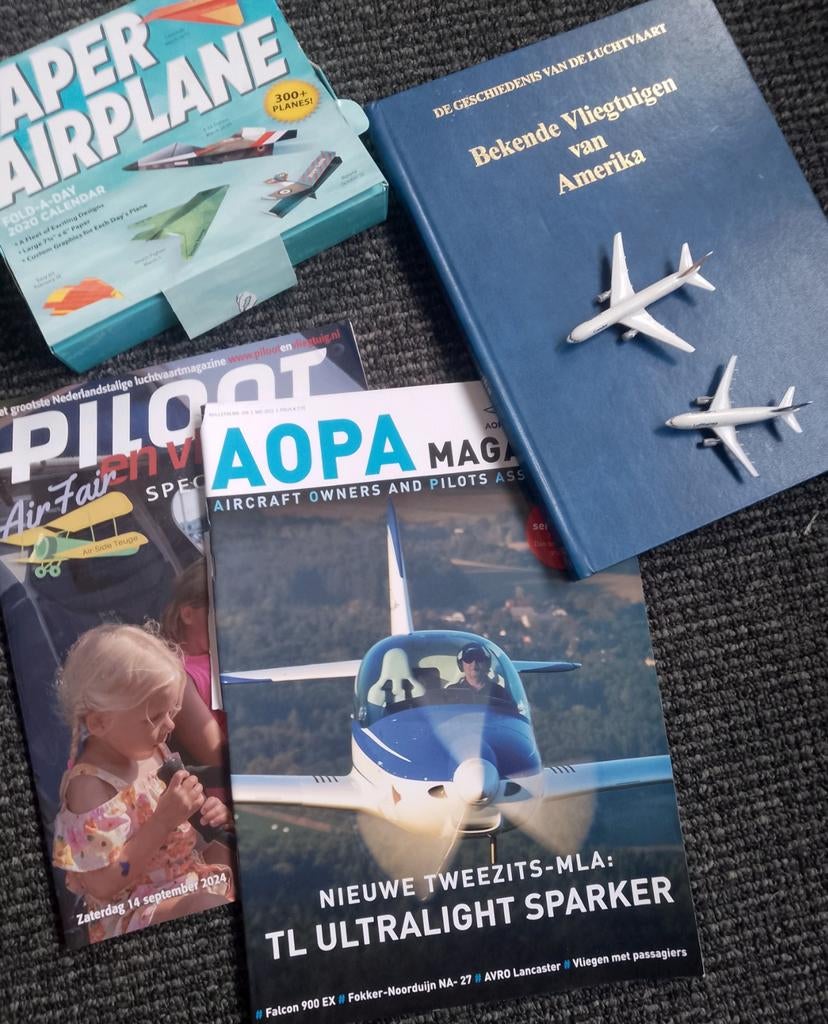 VLIEGTUIG LUCHTVAART DIVERSE + MINIATUREN, Ophalen of Verzenden, Gebruikt, Schaalmodel