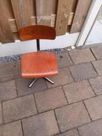 Vintage kleuterstoeltje, Ophalen, Zo goed als nieuw, Stoel(en)