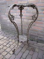 Bloementafel, Ophalen, Brons