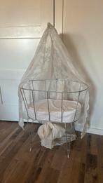 Poppenwieg, Ophalen, Zo goed als nieuw, Ledikant