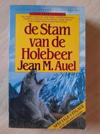 DE STAM VAN DE HOLEBEER door Jean M Auel SPECIALE UITGAVE, Boeken, Romans, Gelezen, Ophalen of Verzenden, Nederland
