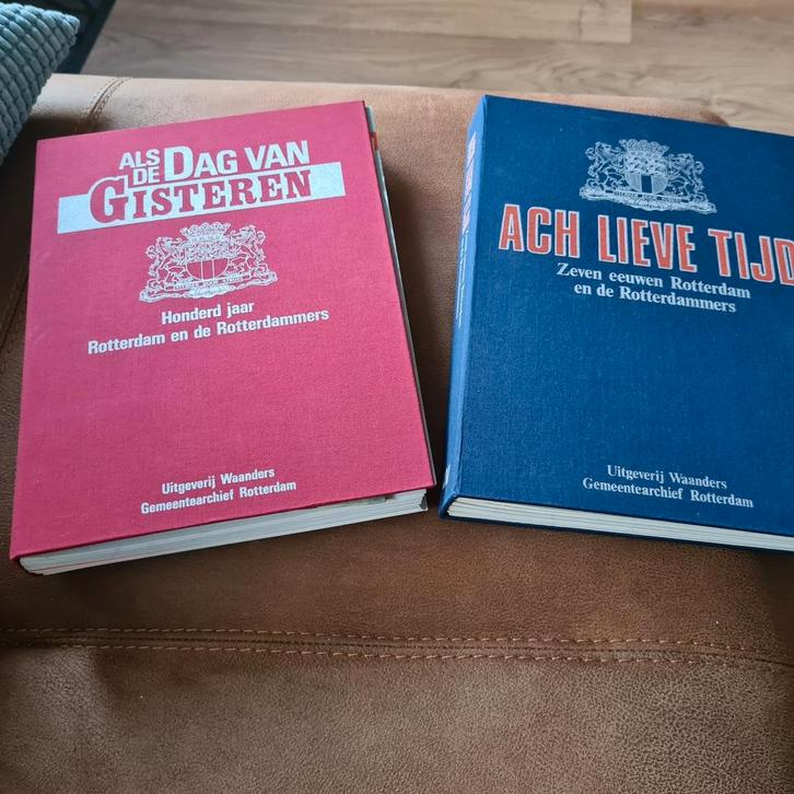 Mappen 'Als de Dag van Gisteren' en 'Ach Lieve Tijd', Boeken, Geschiedenis | Stad en Regio, Zo goed als nieuw, Ophalen