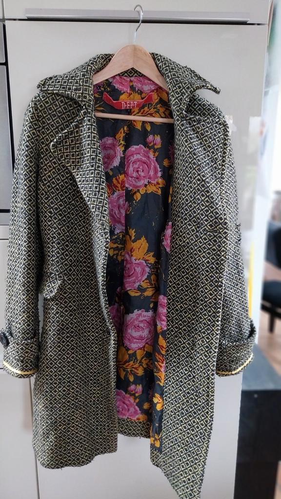 DEPT, wollen winter mantel/jas. Maat S. Zwart, wit, geel., Kleding | Dames, Jassen | Winter, Gedragen, Maat 36 (S), Zwart, Ophalen of Verzenden