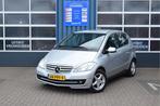 Mercedes-Benz A-Klasse 160 BlueEFFICIENCY Business Class Tre, Auto's, Voorwielaandrijving, Euro 5, Stof, Zwart