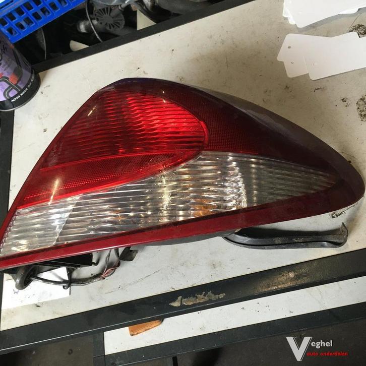 Ford Taurus 2003 Achterlicht Rechts, Auto-onderdelen, Verlichting, Gebruikt, Ophalen of Verzenden