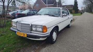 Mercedes-Benz 230 CE 1982 Wit LPG Belastingvrij  beschikbaar voor biedingen