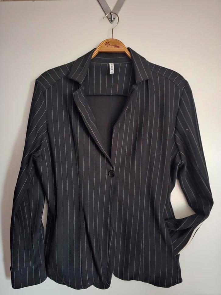 ZOSO; PRACHTIG COLBERTJASJE XXL, Kleding | Dames, Jasjes, Kostuums en Pakken, Zo goed als nieuw, Maat 46/48 (XL) of groter, Zwart