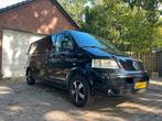 Volkswagen Transporter 2.5 TDI  2004 DUBBEL CAB/ MARGE/ APK, Auto's, Voorwielaandrijving, Stof, Volkswagen, Zwart