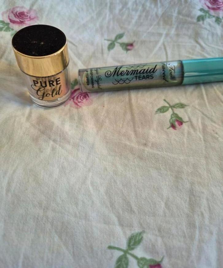 Too Faced liptopper en Pure Gold pigment! Pumps, tassen etc., Sieraden, Tassen en Uiterlijk, Uiterlijk | Cosmetica en Make-up