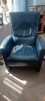 Gratis! Donkerblauwe leren fauteuil., Huis en Inrichting, Fauteuils, Ophalen, Gebruikt, 75 tot 100 cm, Leer