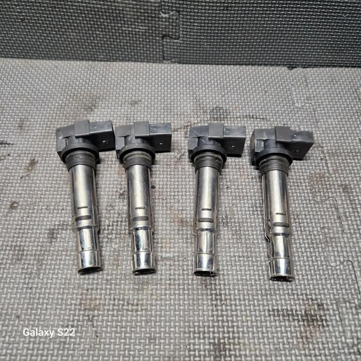 VW SKODA SEAT AUDI BOBINE, Auto-onderdelen, Motor en Toebehoren, Audi, Seat, Volkswagen, Skoda, Gebruikt, Ophalen of Verzenden