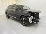 Peugeot 2008 1.2 PureTech 100 Allure (bj 2023), Zwart, Handgeschakeld, Benzine, Overige carrosserieën