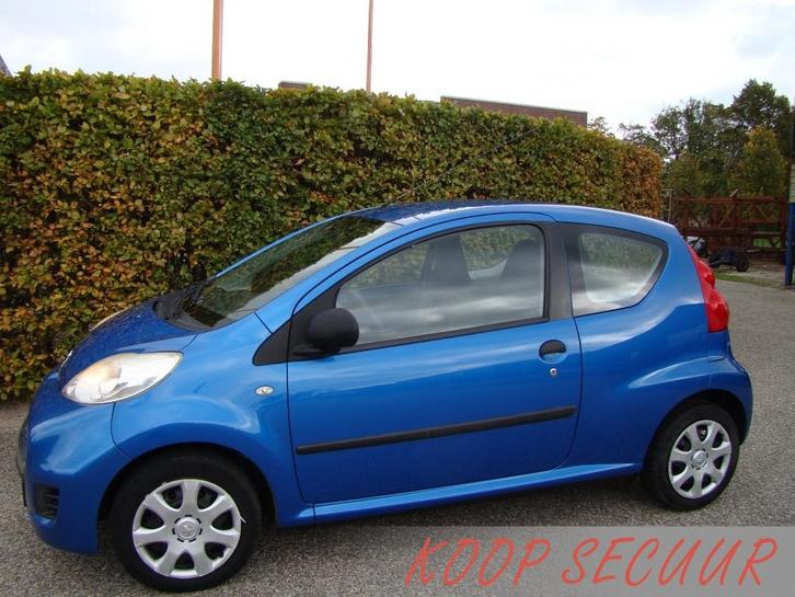 Peugeot 107 1.0-12V XR, Auto's, Peugeot, Bedrijf, ABS, Airbags, Metallic lak, Radio, Startonderbreker, Benzine, Euro 4, A, Hatchback