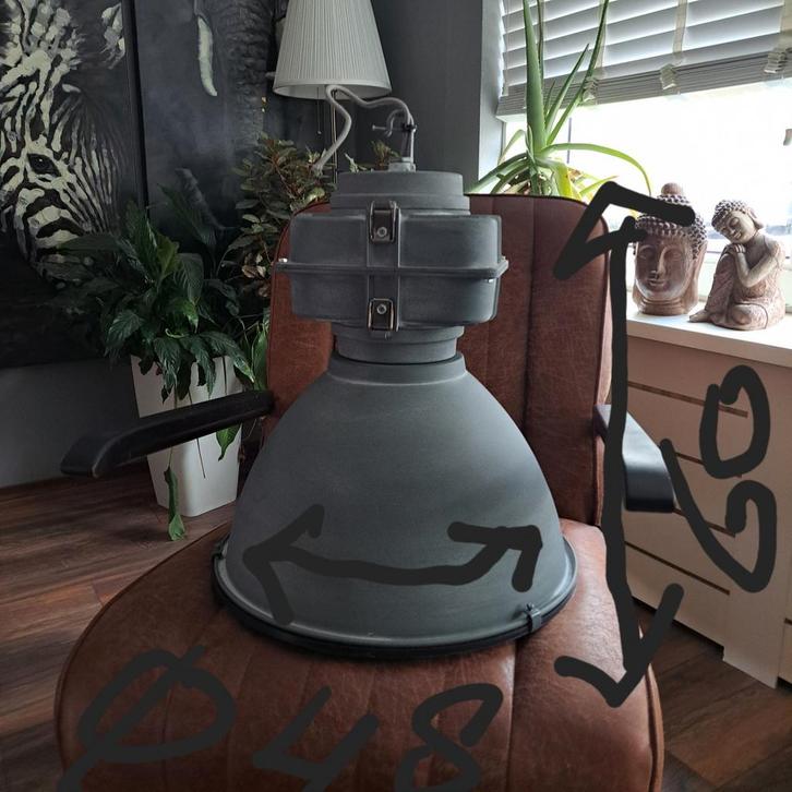 Grote Industriële hanglamp 60 cm hoog rond 48 cm., Huis en Inrichting, Lampen | Hanglampen, 50 tot 75 cm, Ophalen