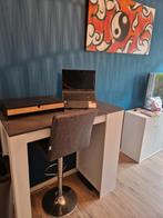 Handig bureau met opbergruimte – ideaal voor starters, Ophalen