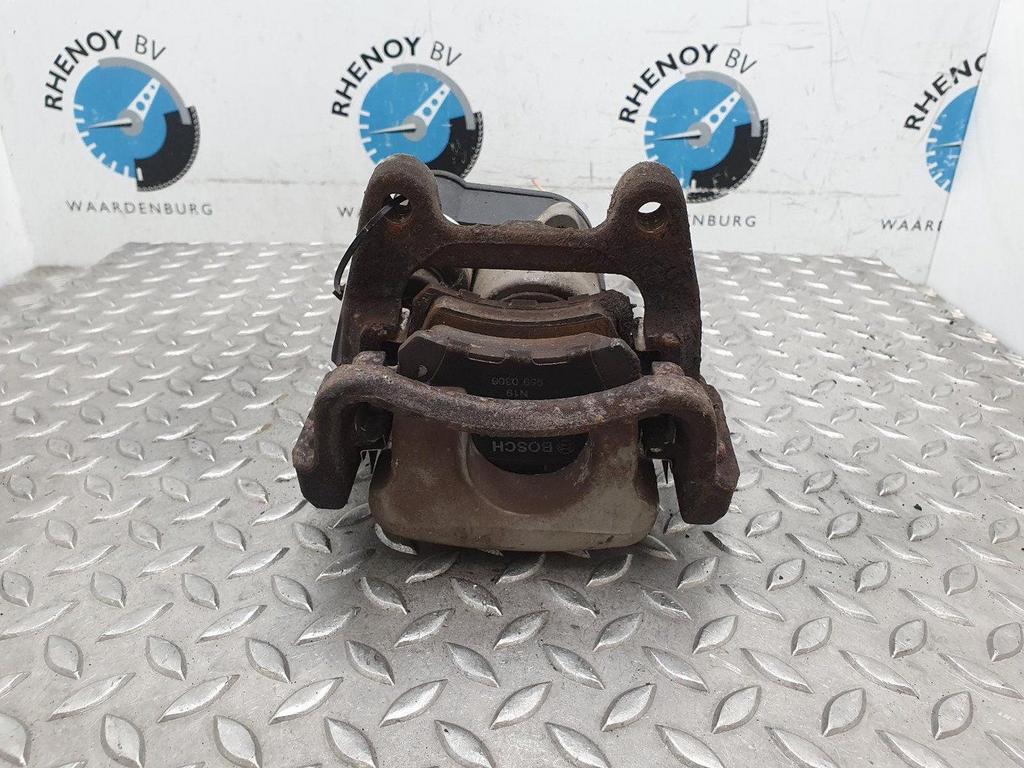 VOLKSWAGEN PASSAT 2.0 FSI Highline  REM KLAUW 2006, Ophalen of Verzenden, Gebruikt, Stiba lid