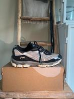 asics nyc gel maar 40,5, Sport en Fitness, Loopsport en Atletiek, Verzenden, Zo goed als nieuw, Hardloopschoenen, Asics