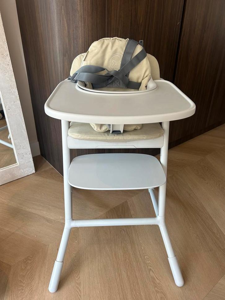 Cybex LEMO 4 in 1 Kinderstoel, Kinderen en Baby's, Kinderstoelen, Zo goed als nieuw, Meegroeistoel, Afneembaar eetblad, Ophalen