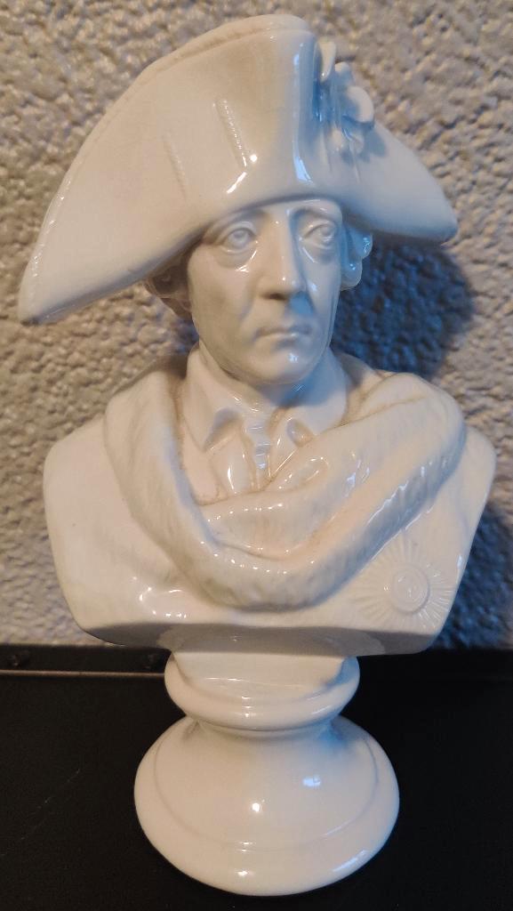 Porseleinen beeldje buste. Frederik de Grote, Antiek en Kunst, Kunst | Beelden en Houtsnijwerken, Ophalen