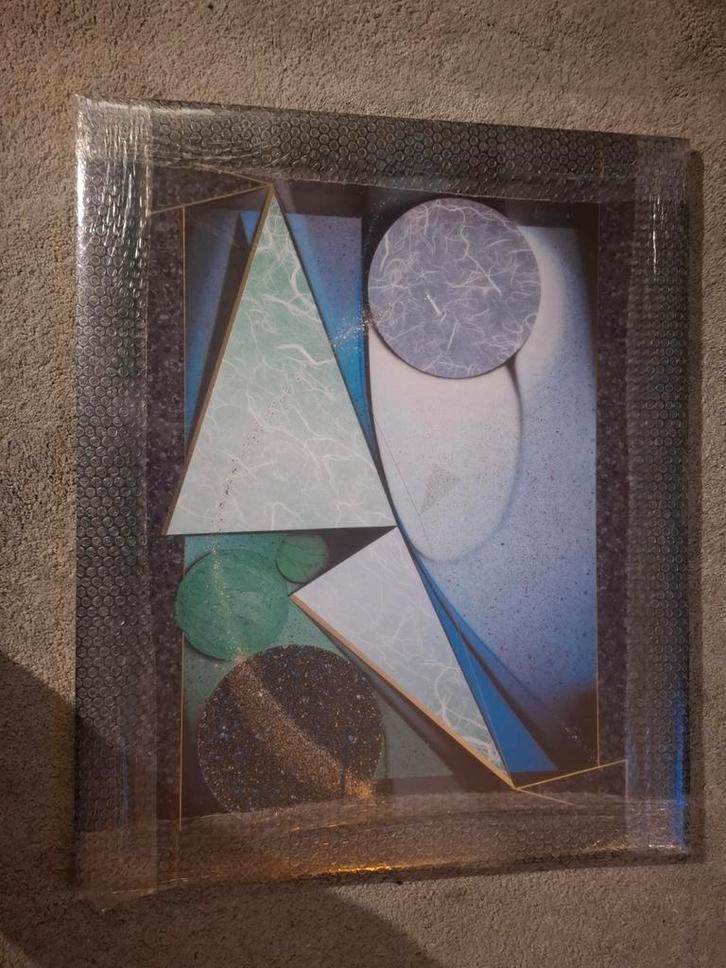 Poster in lijst met abstract geometrisch design.80 cm bij 66, Huis en Inrichting, Woonaccessoires | Schilderijen, Tekeningen en Foto's