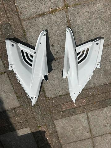 Yamaha kap delen beschikbaar voor biedingen