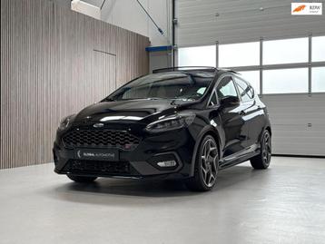 Ford FIESTA 1.5 EcoBoost ST-3 Performance 200 PK - PANORAMAD beschikbaar voor biedingen