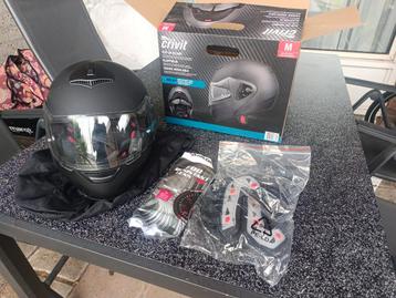 Helm klapphelm - Maat M beschikbaar voor biedingen