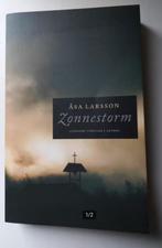 Asa Larsson - Zonnestorm  Euro 1,00, Ophalen of Verzenden, Gelezen, Asa Larsson