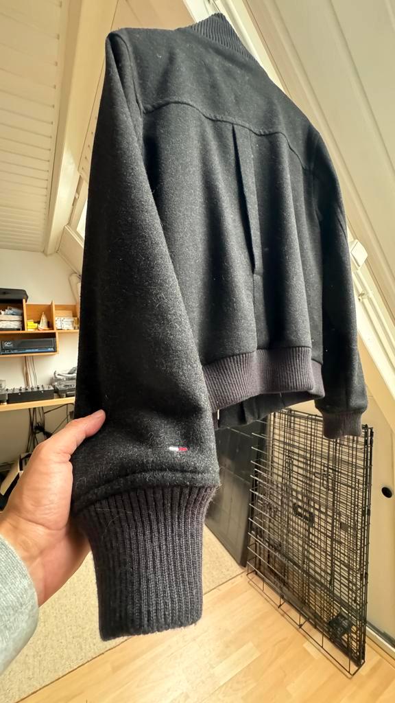 Tommy Hilfiger Warme Winterjas Maat M - Donkergrijs, Kleding | Heren, Jassen | Zomer, Gedragen, Maat 48/50 (M), Grijs, Verzenden