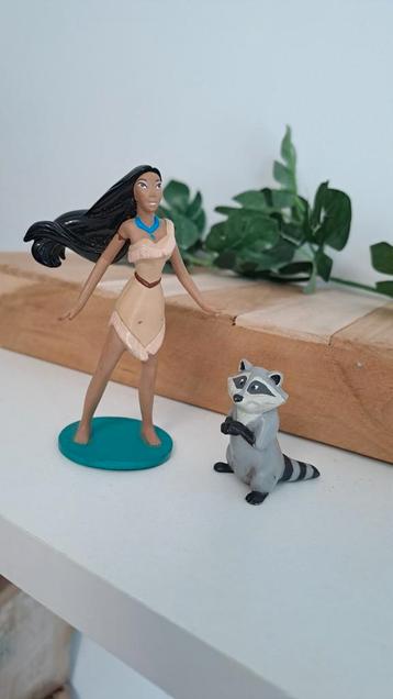 Pocahontas en meeko Disney  beschikbaar voor biedingen