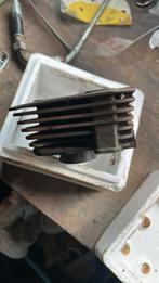 50cc cilinder inclusief zuiger vespa sprint primavera, Fietsen en Brommers, Ophalen of Verzenden, Zo goed als nieuw, Cilinder