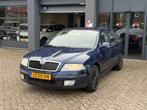 Skoda Octavia 1.6 FSI Ambiente Attractive Business, Voorwielaandrijving, 15 km/l, Gebruikt, 4 cilinders