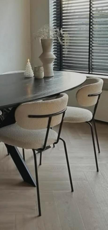 4 Teddy Stoelen - Zo Goed Als Nieuw!, Huis en Inrichting, Stoelen, Zo goed als nieuw, Vier, Stof, Wit, Ophalen