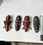 4 kleine beeldjes, Ophalen of Verzenden, Zo goed als nieuw