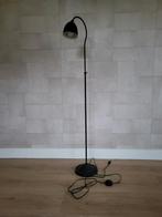 Zwarte vloerlamp met verstelbare arm, Ophalen, Zo goed als nieuw, 150 tot 200 cm