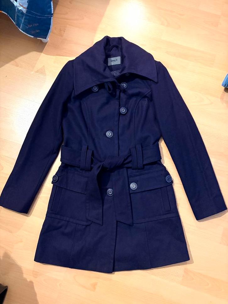 Prachtige paarse mantel Only, maat M mooie dames jas, Kleding | Dames, Jassen | Winter, Zo goed als nieuw, Maat 38/40 (M), Paars