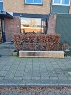 GRATIS Oude radiator, Doe-het-zelf en Verbouw, Verwarming en Radiatoren, Ophalen, Gebruikt, Radiator, 30 tot 80 cm