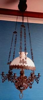 Antieke olielamp met melkglazen kap en 6 kaarsenhouders, Huis en Inrichting, Lampen | Kroonluchters, Ophalen of Verzenden, Gebruikt