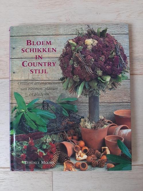 Bloemschikken in country-stijl - western - 9789062556717, Boeken, Wonen en Tuinieren, Bloemschikken, Groendecoratie, Ophalen of Verzenden