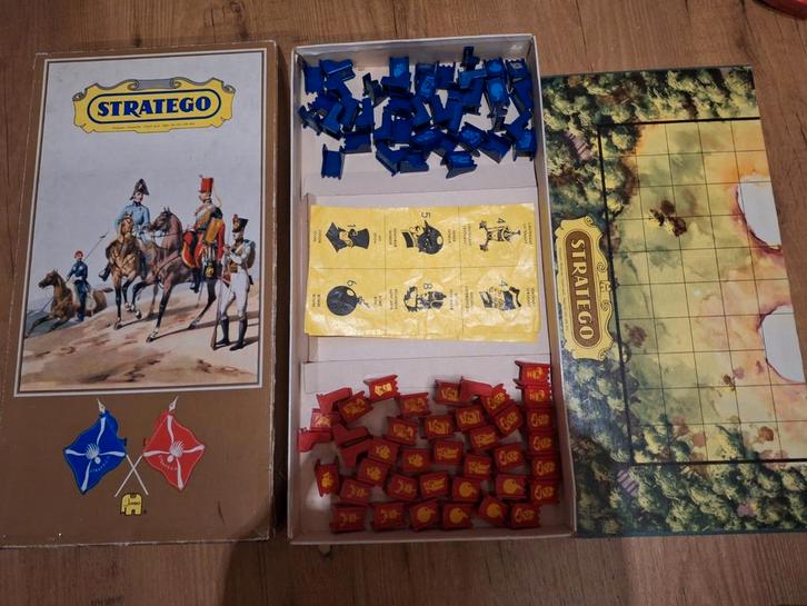 Vintage Stratego Bordspel, Hobby en Vrije tijd, Gezelschapsspellen | Bordspellen, Gebruikt, Een of twee spelers, Ophalen of Verzenden
